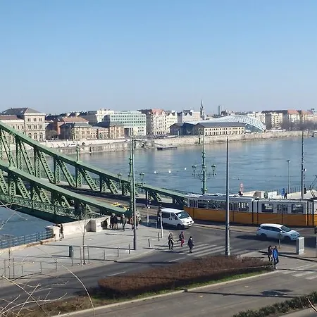 Green Bridge *