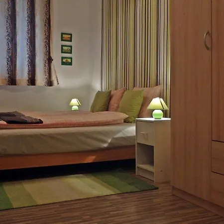 Apartment Green Bridge Budapest